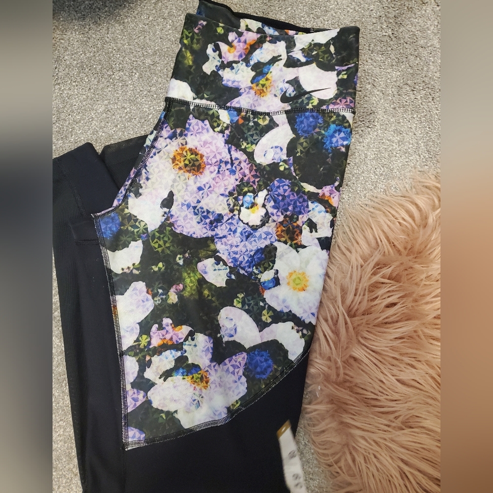 Nike DRI FIT Floral Black Women's Pants Sz L
